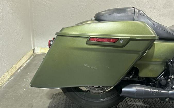 2022 Harley-Davidson® Road King® Special MINERAL GRN DNM