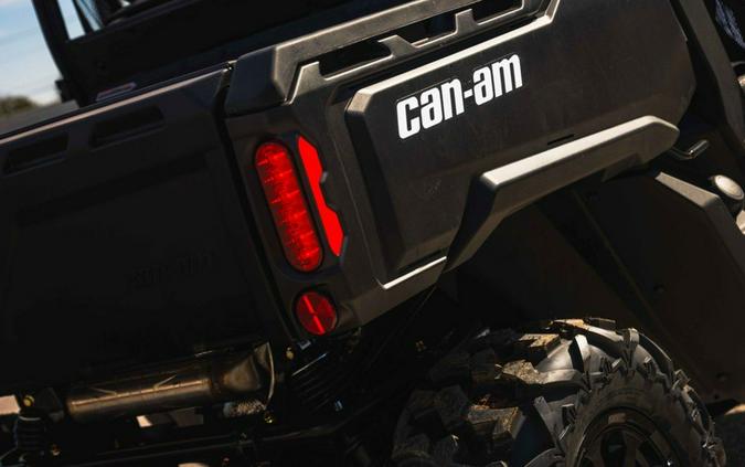 2026 Can-Am Defender DPS HD7