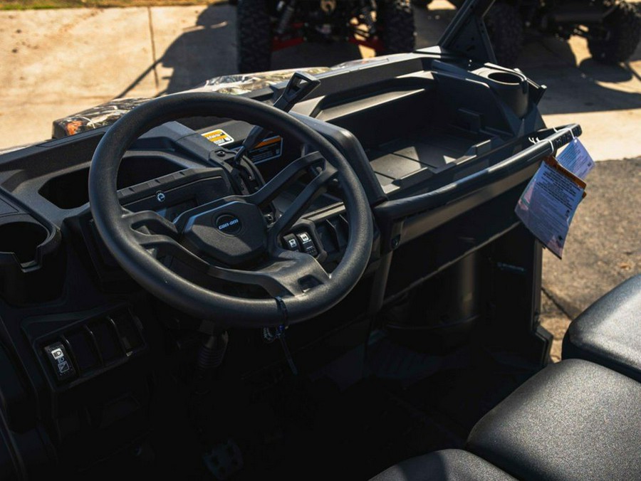 2026 Can-Am Defender DPS HD7