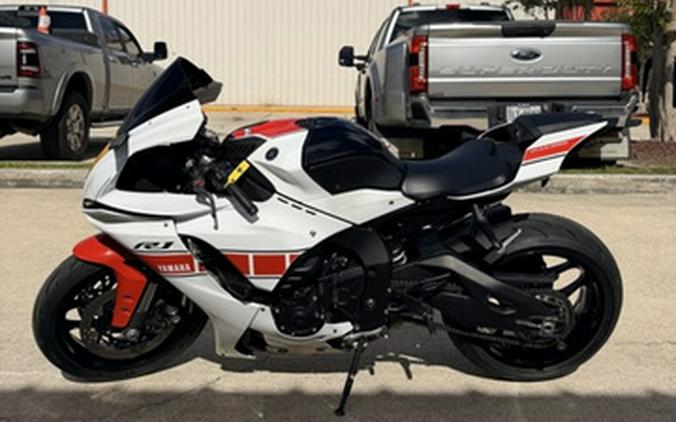 2021 Yamaha YZF-R1