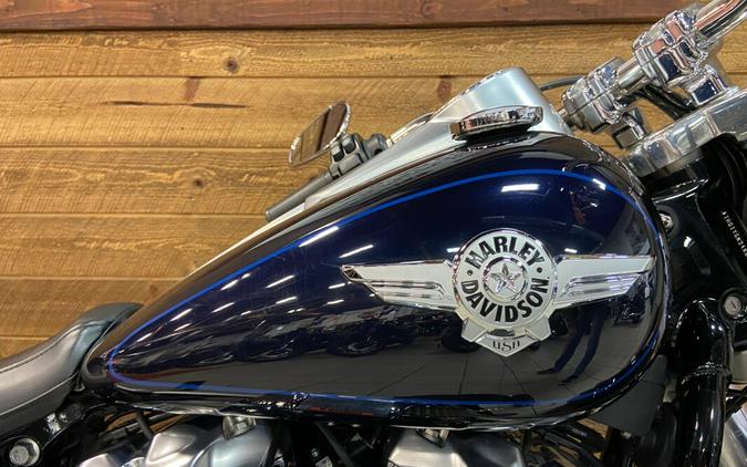 2019 Harley-Davidson® Fat Boy® 114 Midnight Blue FLFBS