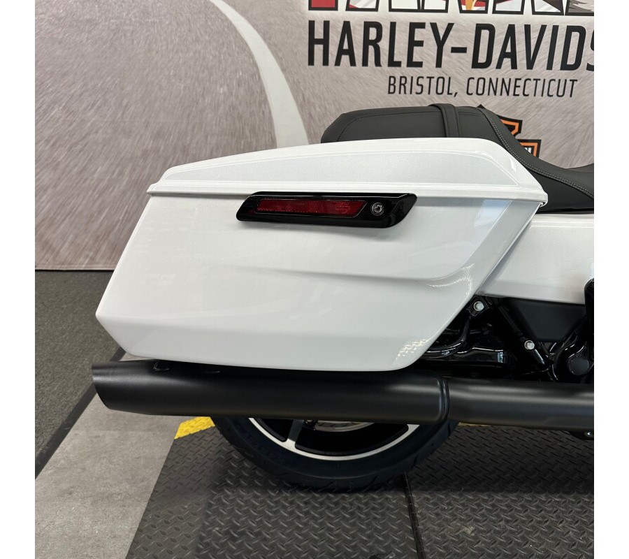 2025 FLHX Street Glide™