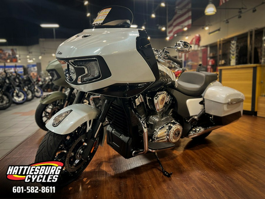 2025 Indian Challenger Limited 112 w/PowerBand Audio Black Metallic