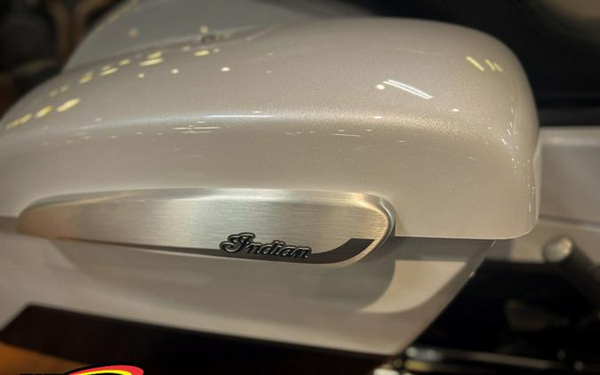 2025 Indian Challenger Limited 112 w/PowerBand Audio Black Me