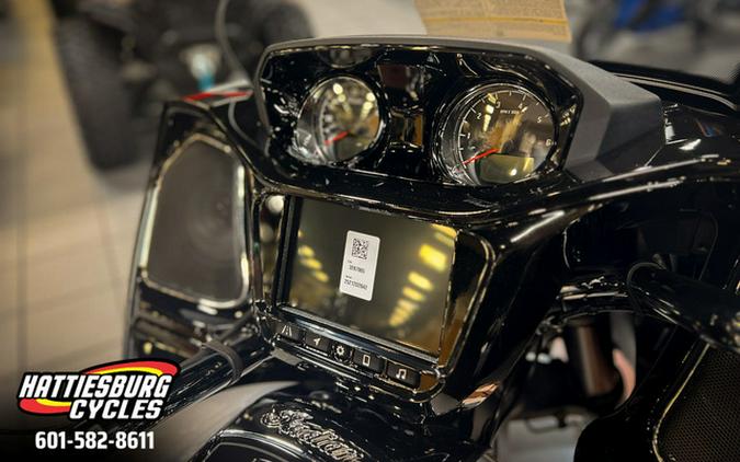 2025 Indian Challenger Limited 112 w/PowerBand Audio Black Me