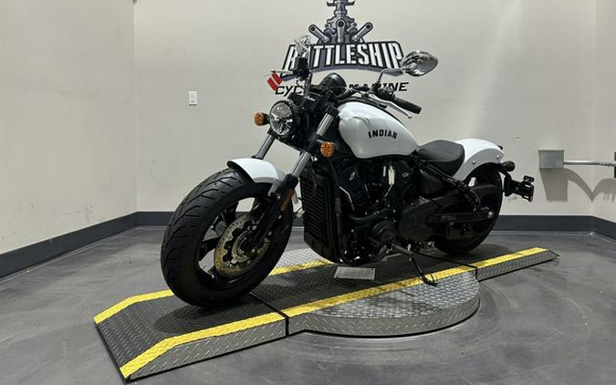 2025 Indian Scout Sixty Bobber Limited Ghost White Metallic S