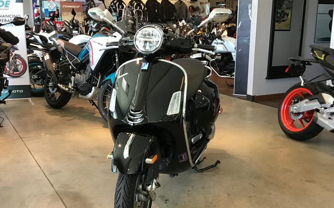 2023 Vespa GTS 300