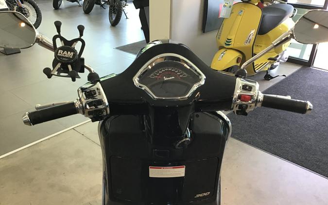 2023 Vespa GTS 300