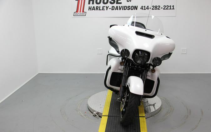 2024 Harley-Davidson® Ultra Limited White Onyx Pearl