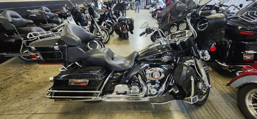 2012 Harley-Davidson® FLHTCU - Electra Glide® Ultra Classic