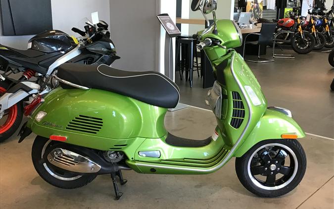 2019 Vespa GTS Super 300