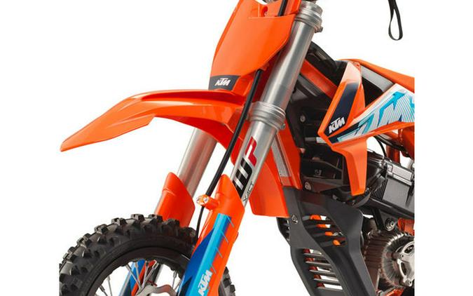 2024 KTM SX-E 3