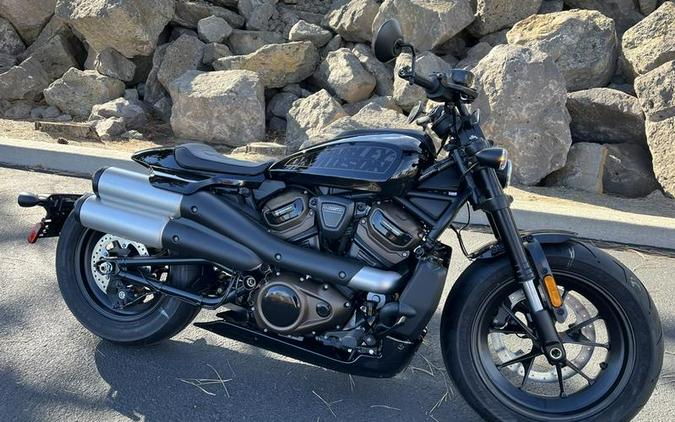 2022 Harley-Davidson Sportster S Review [w/ Mid-Control Kit]