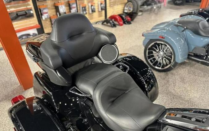 2024 Harley-Davidson Trike FLHTCUTG - Tri Glide Ultra