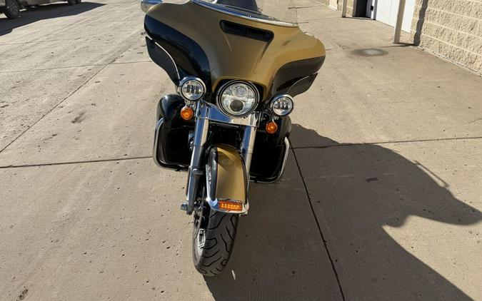 2017 Harley-Davidson® FLHTK - Ultra Limited