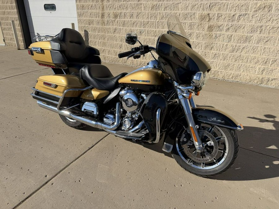 2017 Harley-Davidson® FLHTK - Ultra Limited