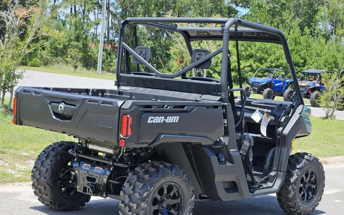 2026 Can-Am Defender DPS HD9