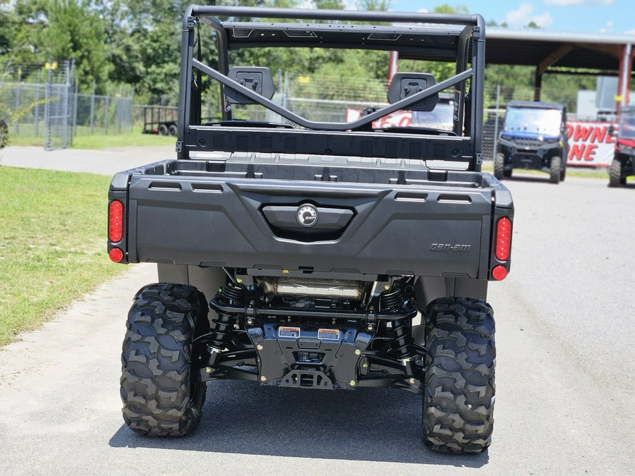 2026 Can-Am Defender DPS HD9