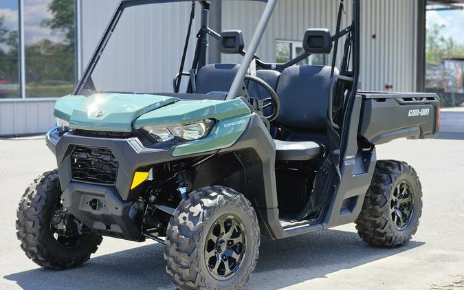 2026 Can-Am Defender DPS HD9