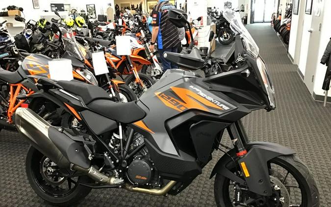 2022 KTM 1290 Super Adventure S