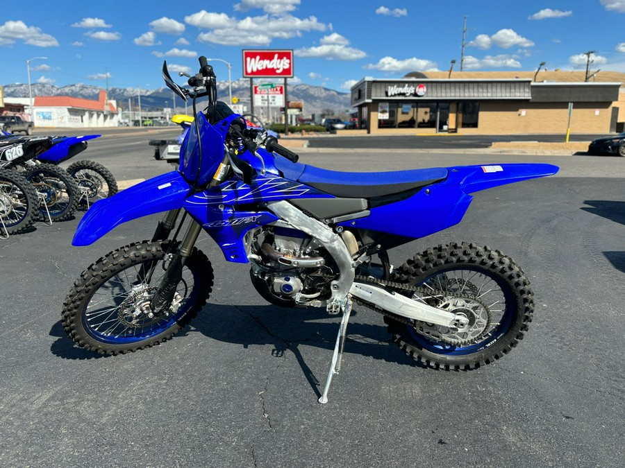 2022 Yamaha YZ450FX **ONLY 5 HOURS**