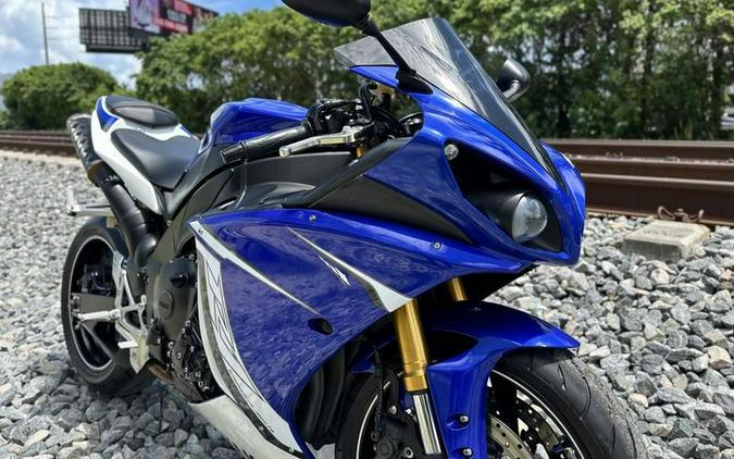 2011 Yamaha YZF-R1