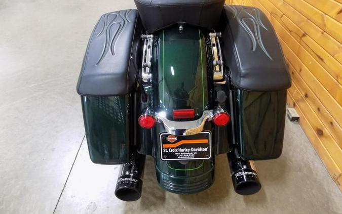 2016 Harley-Davidson® FLHXS Street Glide® Special