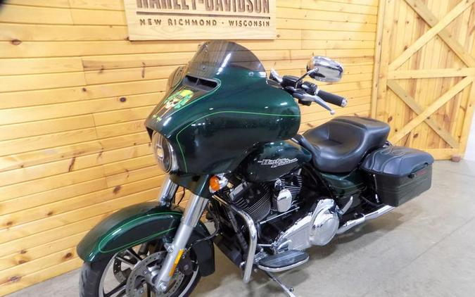 2016 Harley-Davidson® FLHXS Street Glide® Special