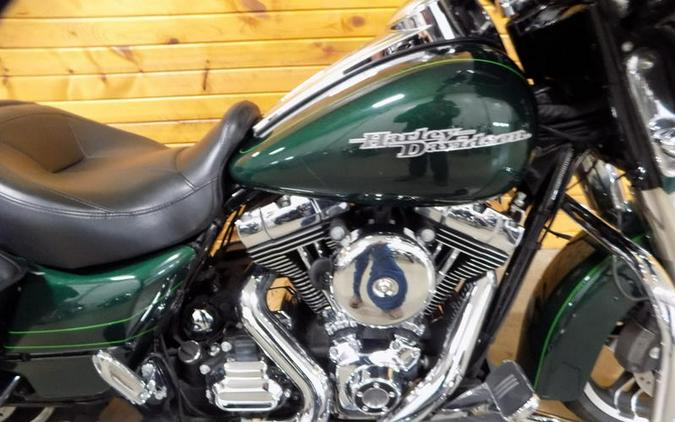 2016 Harley-Davidson® FLHXS Street Glide® Special