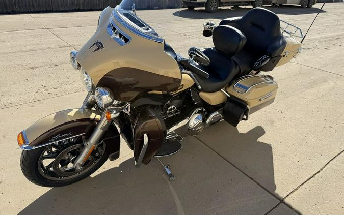 2014 Harley-Davidson® FLHTK - Electra Glide® Ultra Limited