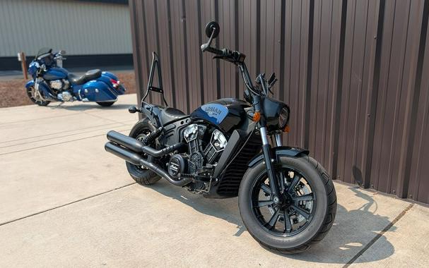 2021 Indian Motorcycle® Scout® Bobber ABS Icon Thunder Black Azure Crystal