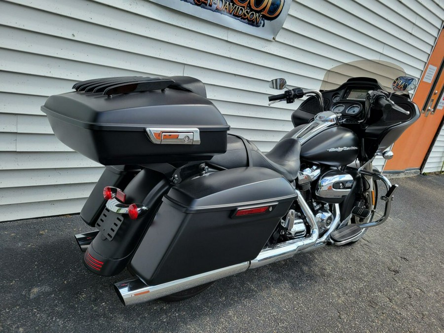 FLTRXS 2017 Road Glide Special