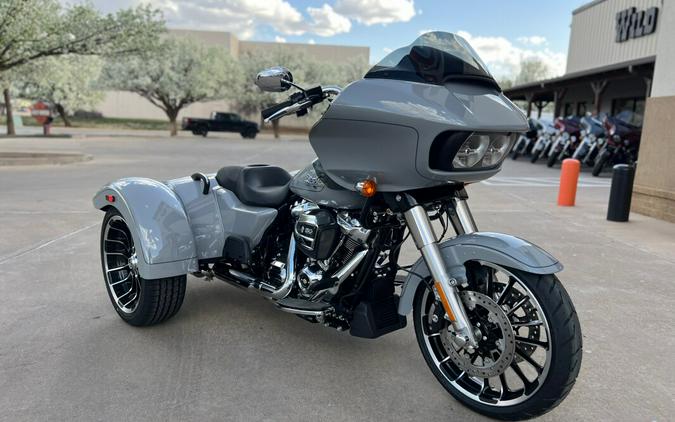 2024 Harley-Davidson® Road Glide® 3 Billiard Gray