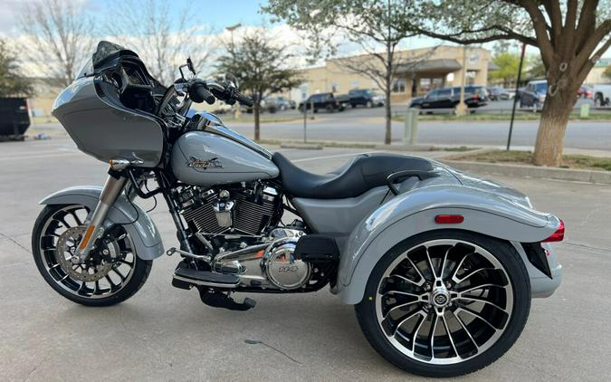 2024 Harley-Davidson® Road Glide® 3 Billiard Gray