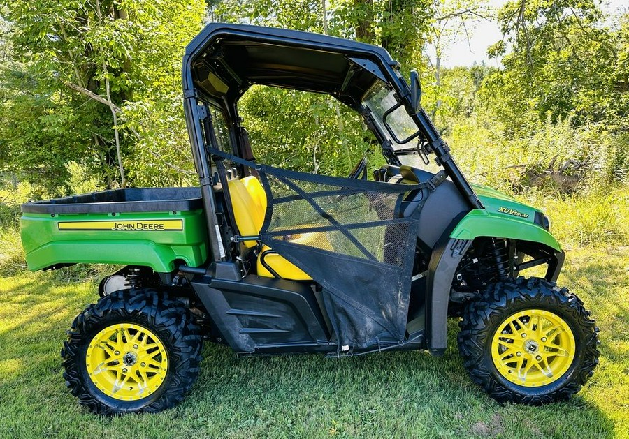 2020 John Deere XUV590M