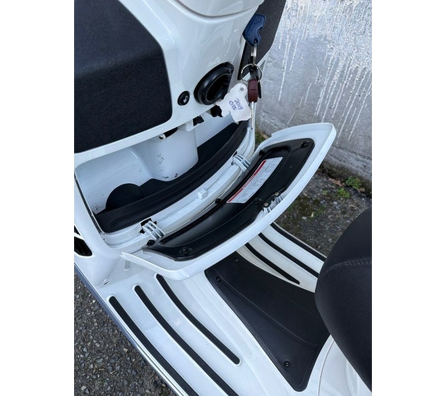 2013 Vespa GTS 300 i.e. Super