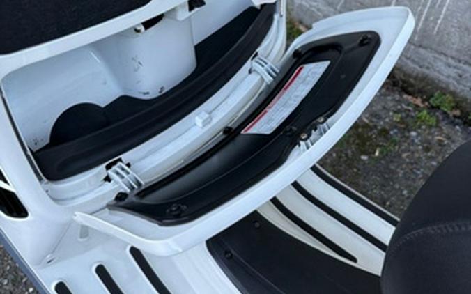 2013 Vespa GTS 300 i.e. Super