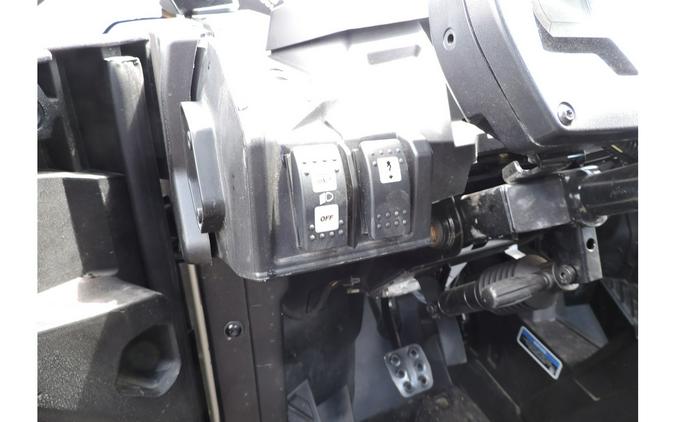 2022 Commander XT 1000R - Can-Am