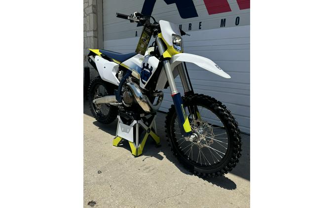 2024 Husqvarna Motorcycles TE 300