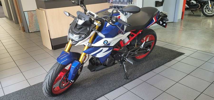 2024 BMW G 310 R