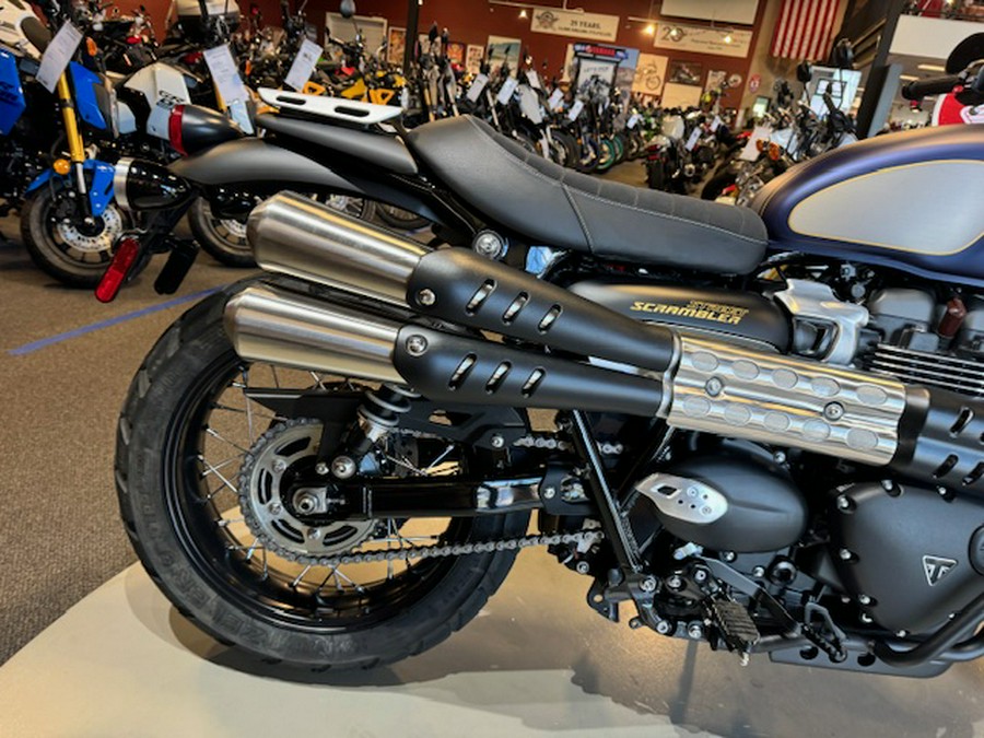 2022 Triumph Street Scrambler Gold Line