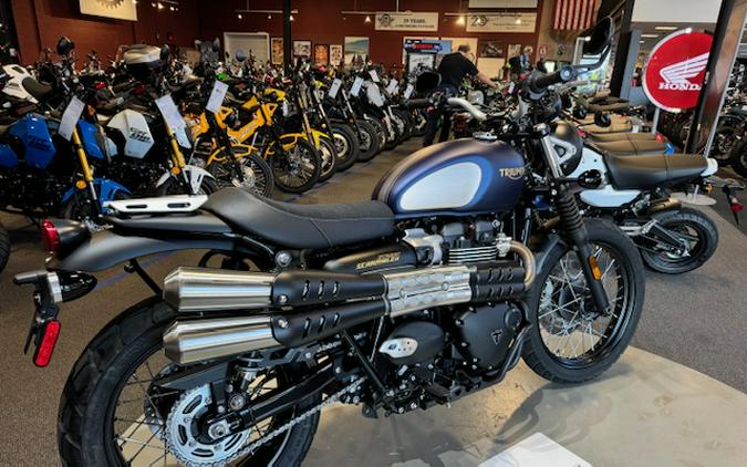 2022 Triumph Street Scrambler Gold Line