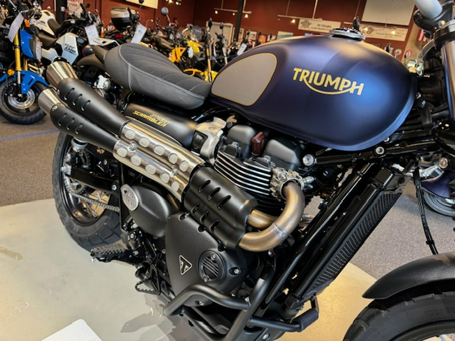 2022 Triumph Street Scrambler Gold Line