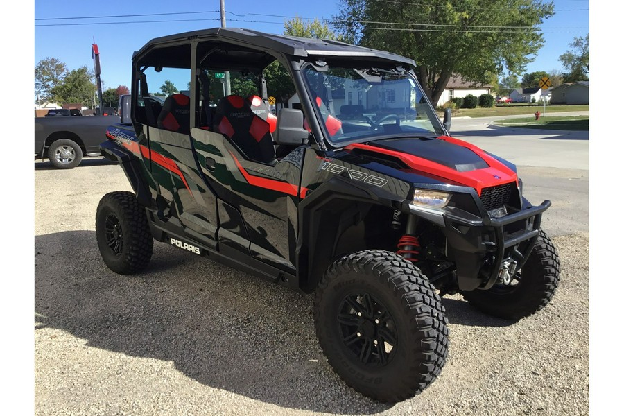 2018 Polaris Polaris GENERAL™ 4 1000 EPS - Black Pearl