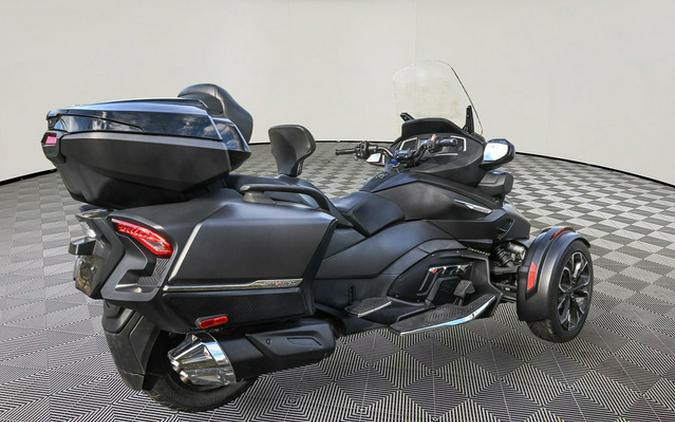 2022 Can-Am Spyder RT Limited Chrome Wheels