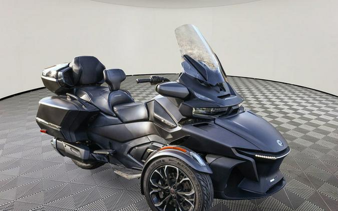 2022 Can-Am Spyder RT Limited Chrome Wheels