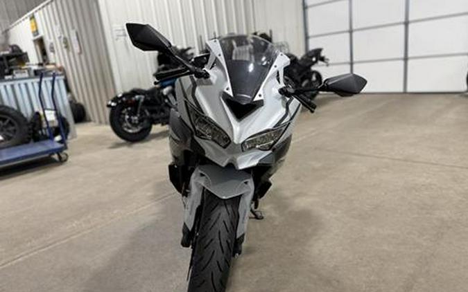 2025 Kawasaki Ninja ZX-4RR ABS