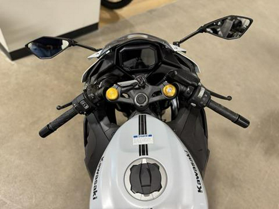 2025 Kawasaki Ninja ZX-4RR ABS