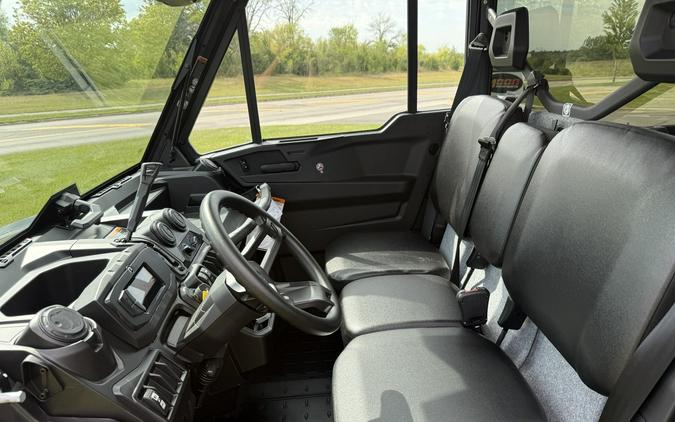 2027 CAN-AM DEFENDER DPS CAB HD9