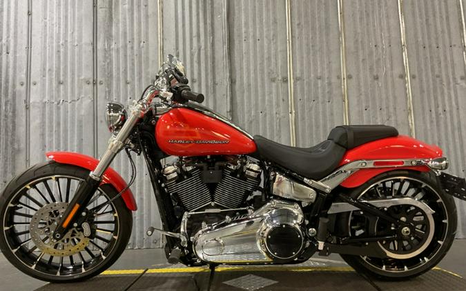 2026 Harley-Davidson BREAKOUT